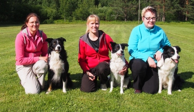 Rotumestaruusmitalistit Tarja & Nomi, NIna & ss, Hanna & Kit.